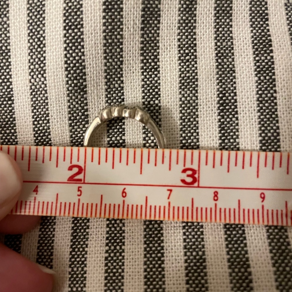 Costume silver ring - Picture 3 of 3